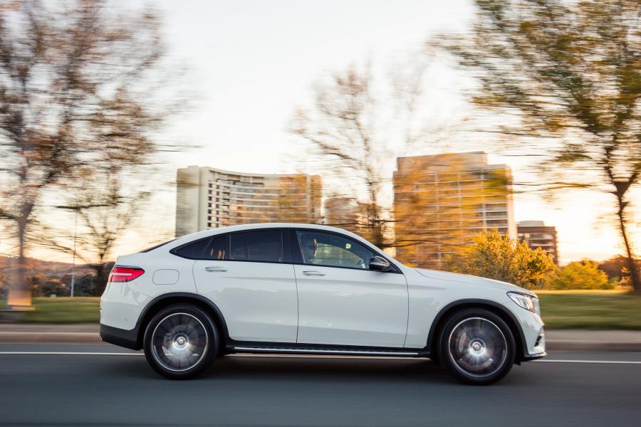 Mercedes-Benz GLC250 4Matic AMG Line Coupe 2016 года  (AU) (фото 17 из 29)